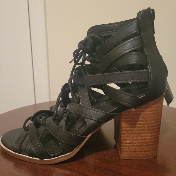 $20 Shoe Sale - Picture 3 of 4